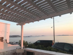 MYKONOS HOUSE SLEEP 6!